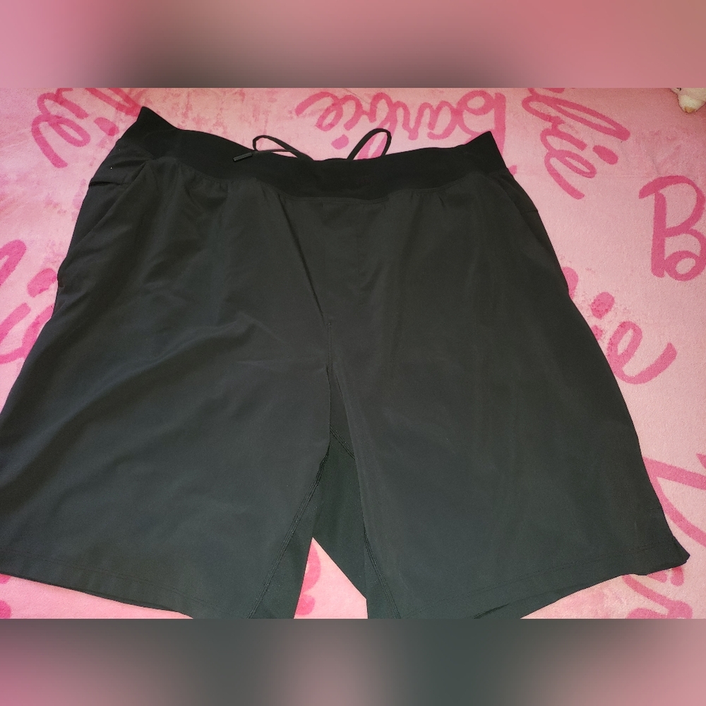 lululemon athletica Men's Black Athletic Shorts